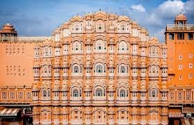 Rajasthan: Royalty, Colors & Timeless Stories